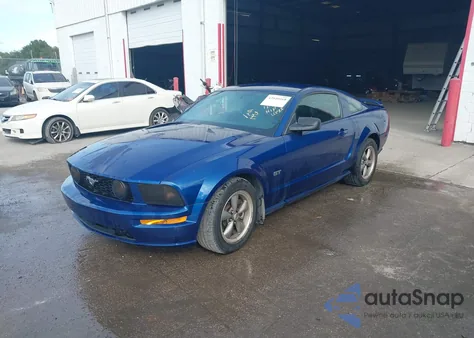 2006 Ford Mustang Gt z USA, uszkodzony, nr VIN 1ZVHT82H165107854